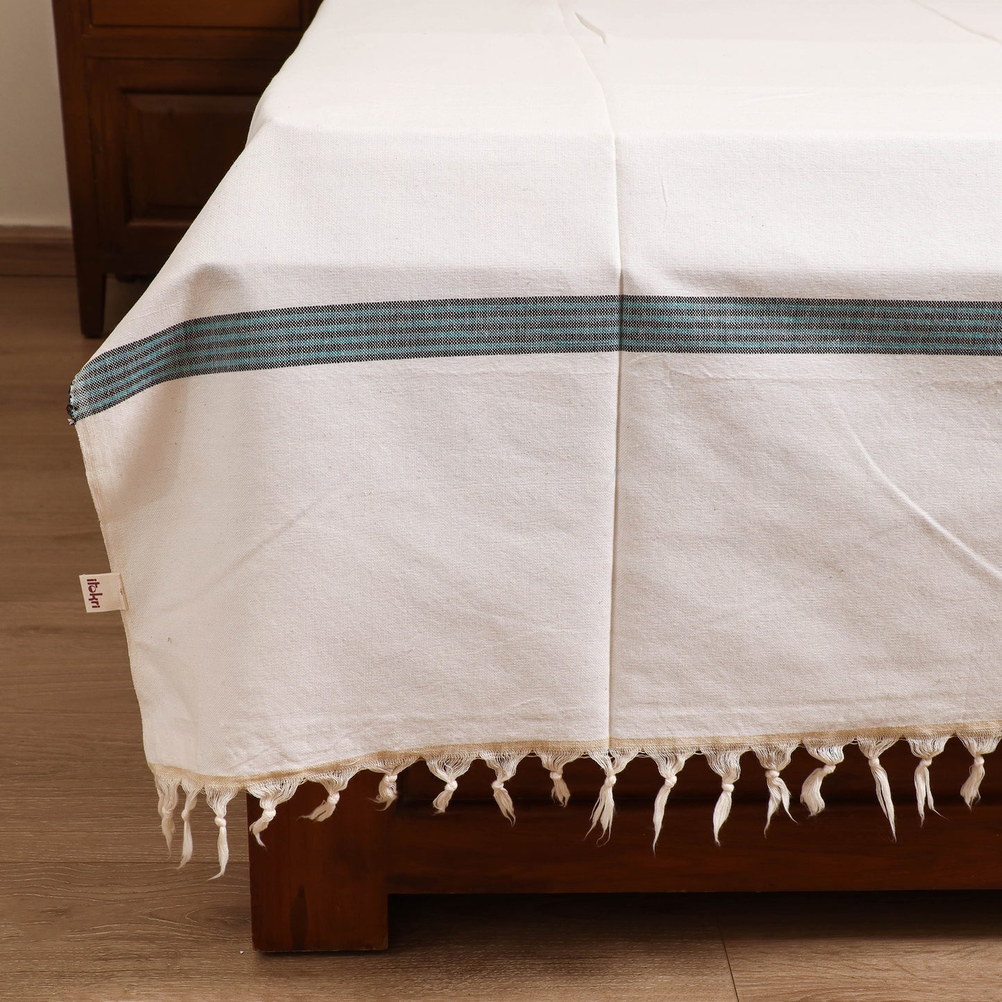 Handloom Cotton Single Bedsheet (90 x 60 in) 216