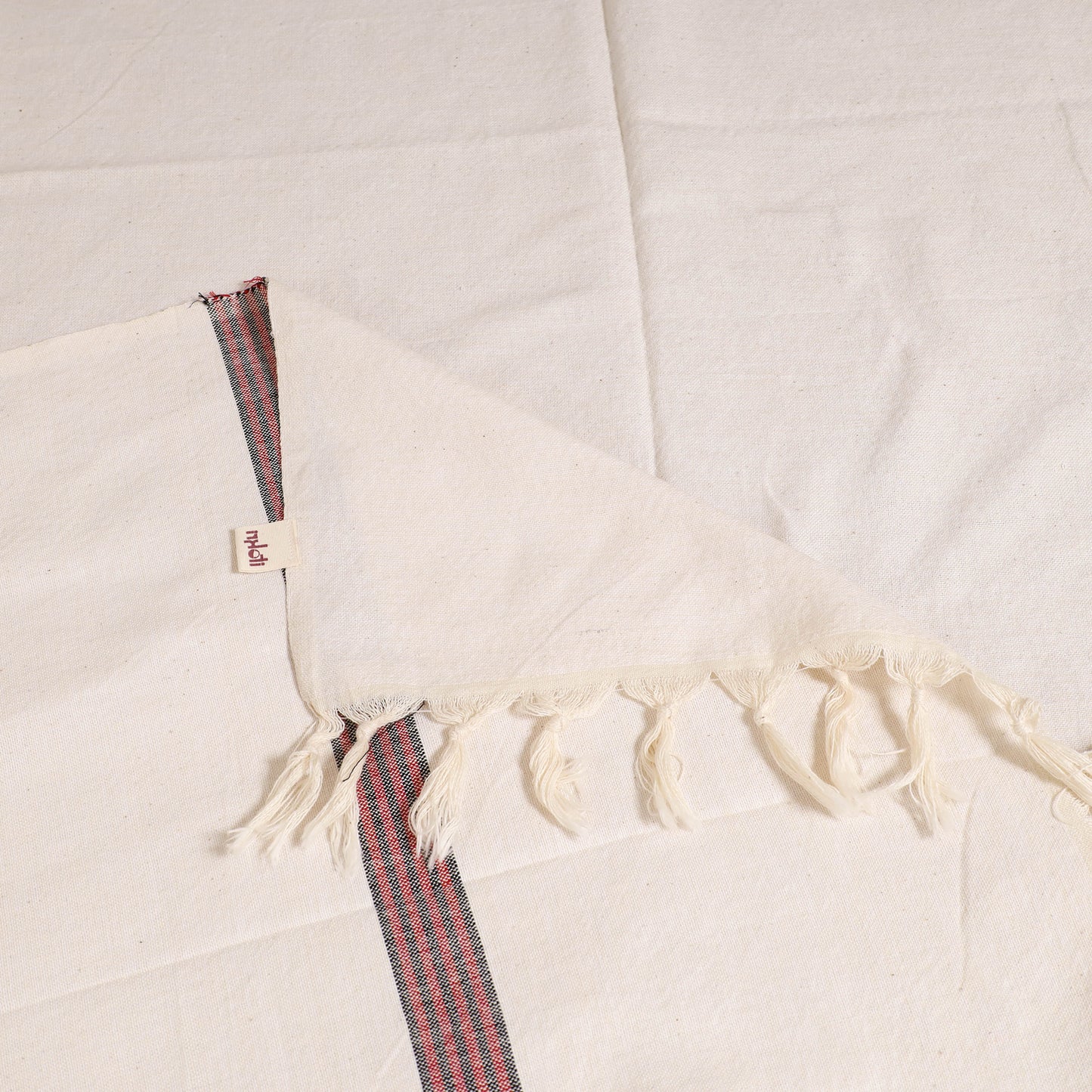 Handloom Cotton Single Bedsheet (90 x 60 in) 217