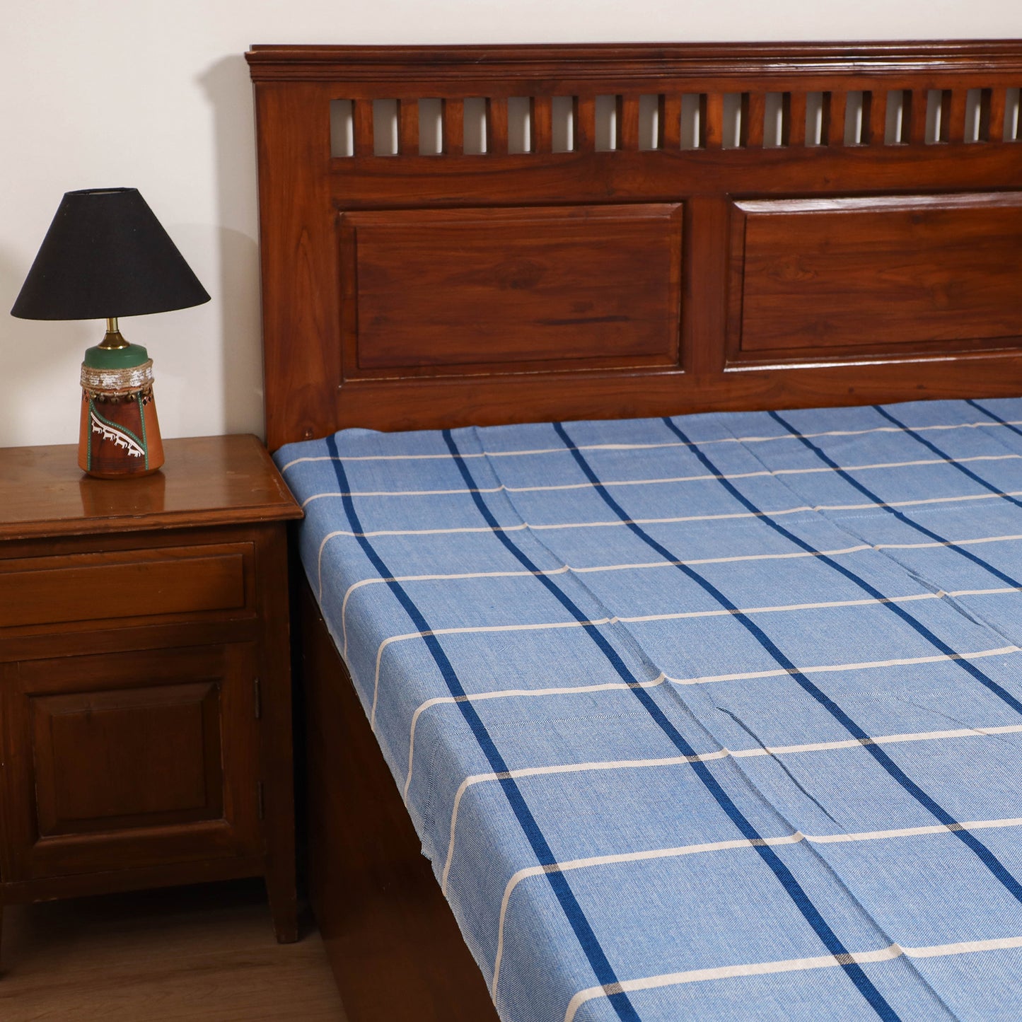 Handloom Cotton Single Bedsheet (90 x 60 in) 218