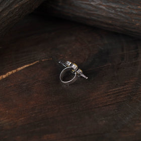 Yellow - antique silver finish oxidised stone work ring 44