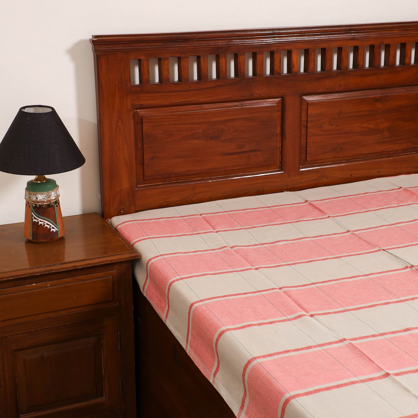Handloom Cotton Single Bedsheet (90 x 60 in) 230