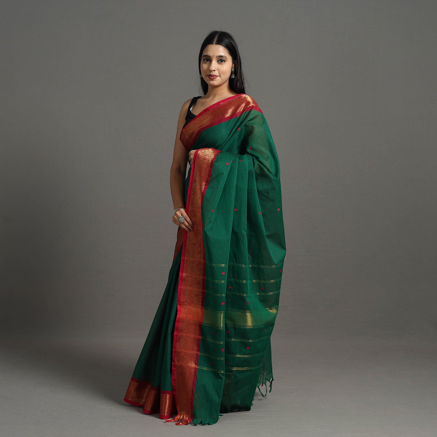 Green - Kanchipuram Cotton Saree with Buti & Thread Border 41