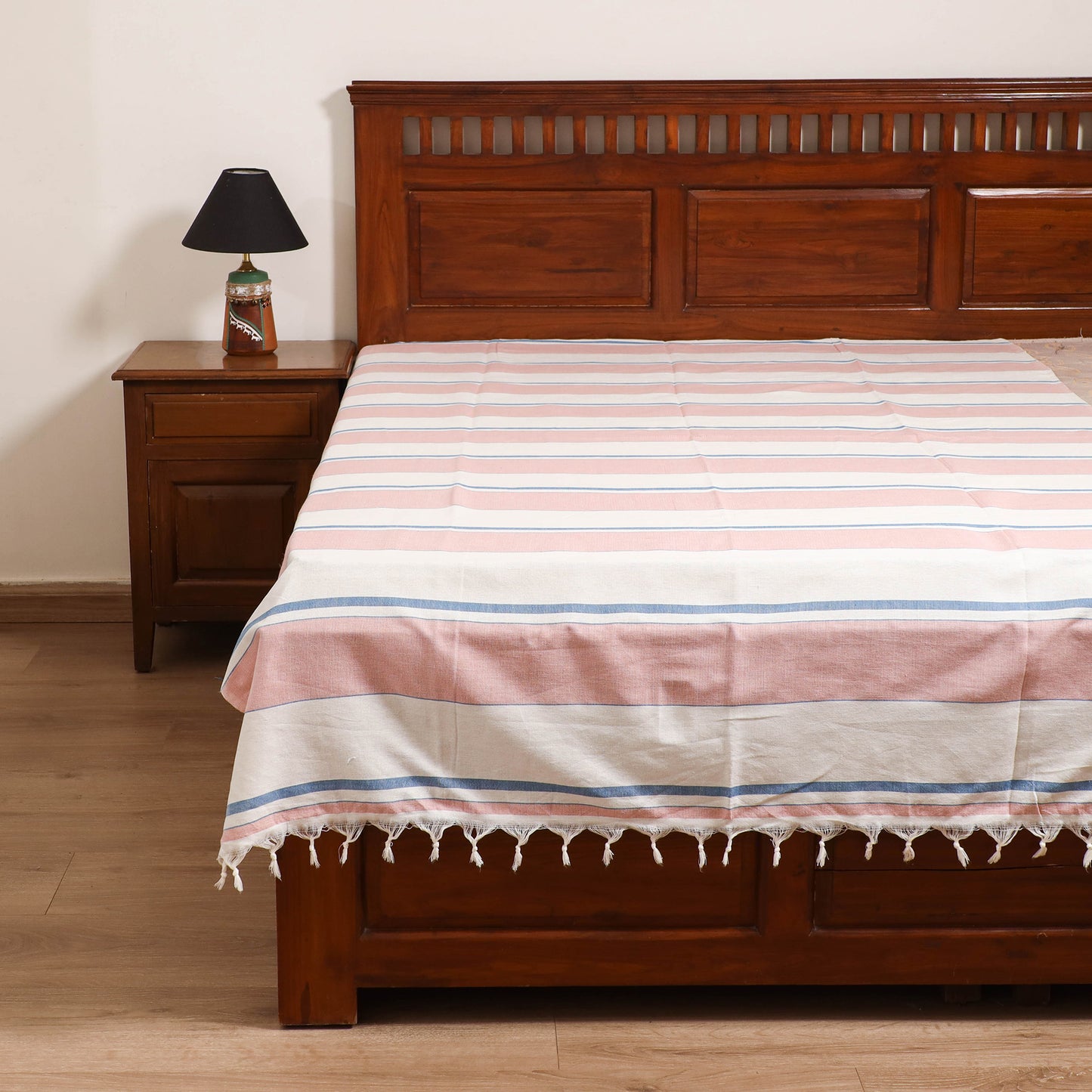 Handloom Cotton Single Bedsheet (90 x 60 in) 239