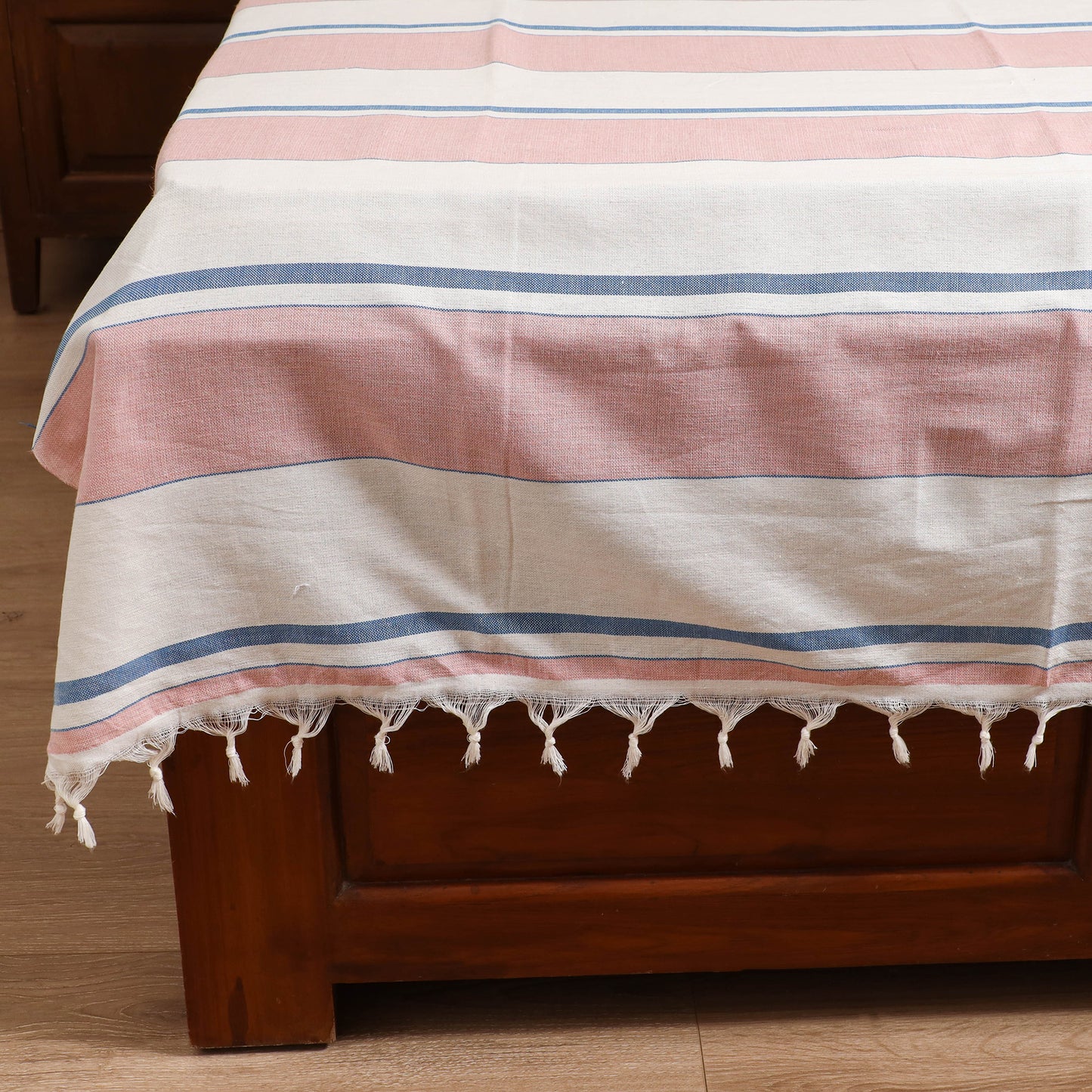 Handloom Cotton Single Bedsheet (90 x 60 in) 239