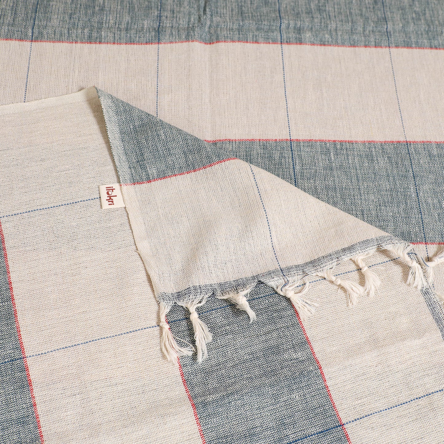 Handloom Cotton Single Bedsheet (90 x 60 in) 240