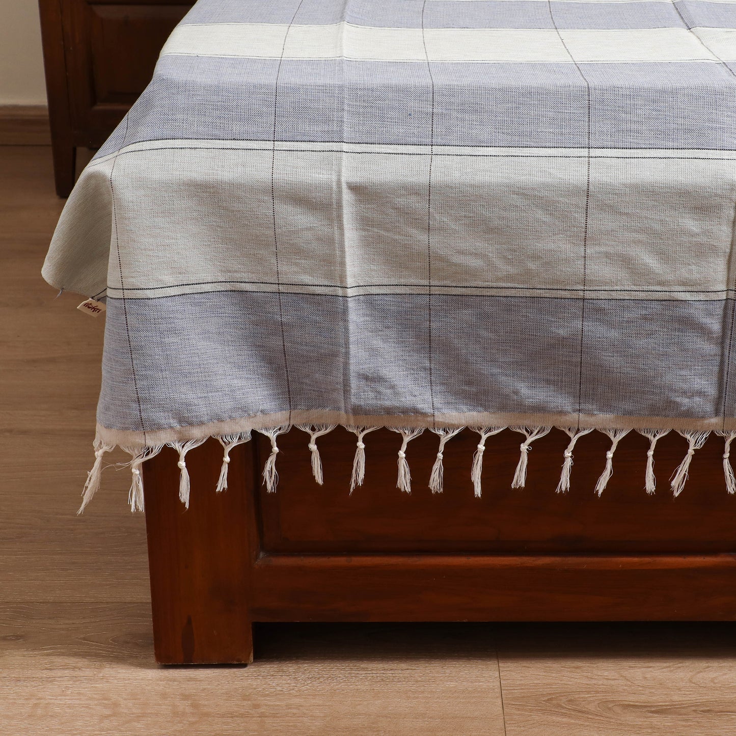 Handloom Cotton Single Bedsheet (90 x 60 in) 245