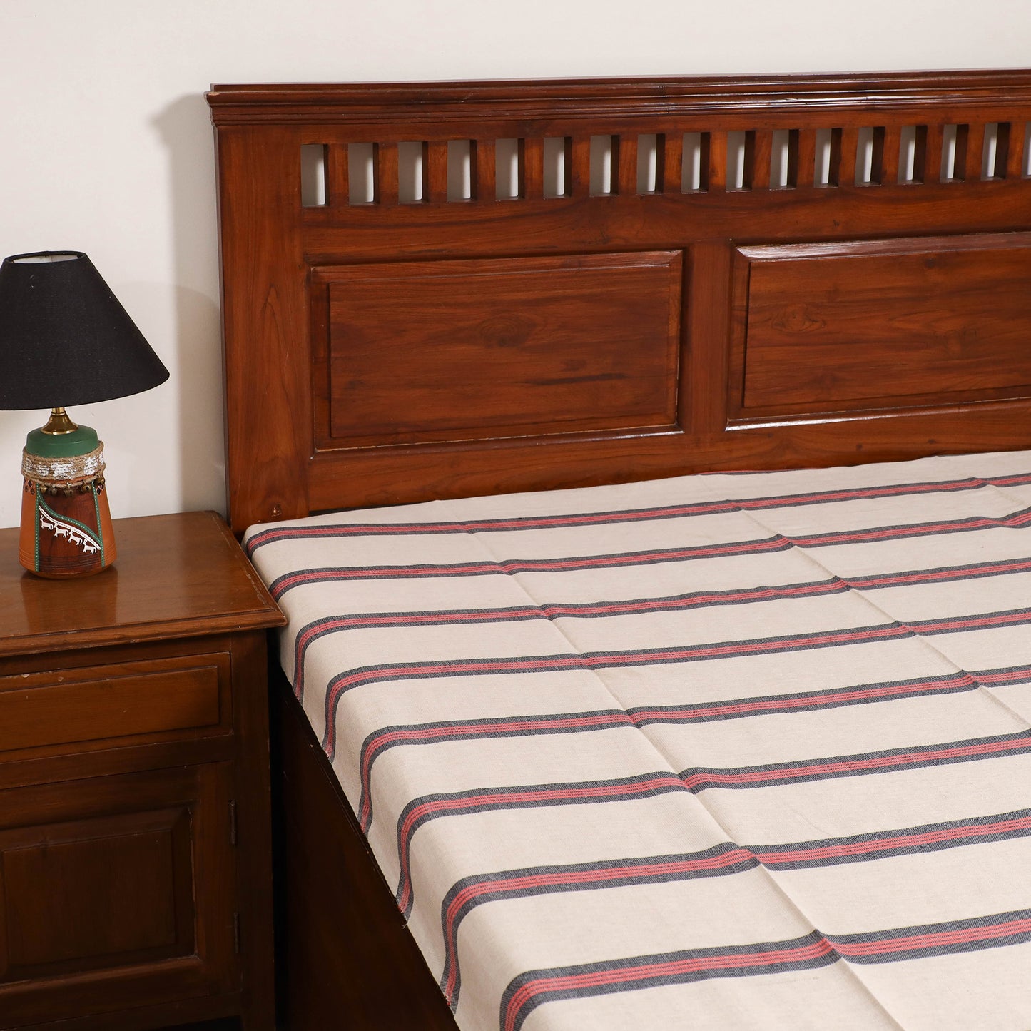 Handloom Cotton Single Bedsheet (90 x 60 in) 247