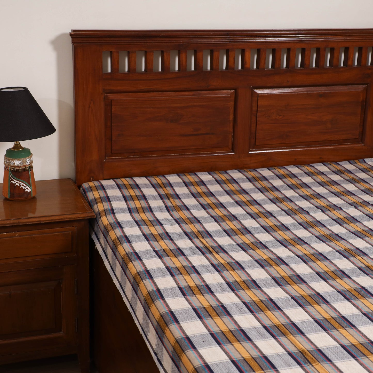 Handloom Cotton Single Bedsheet (90 x 60 in) 248