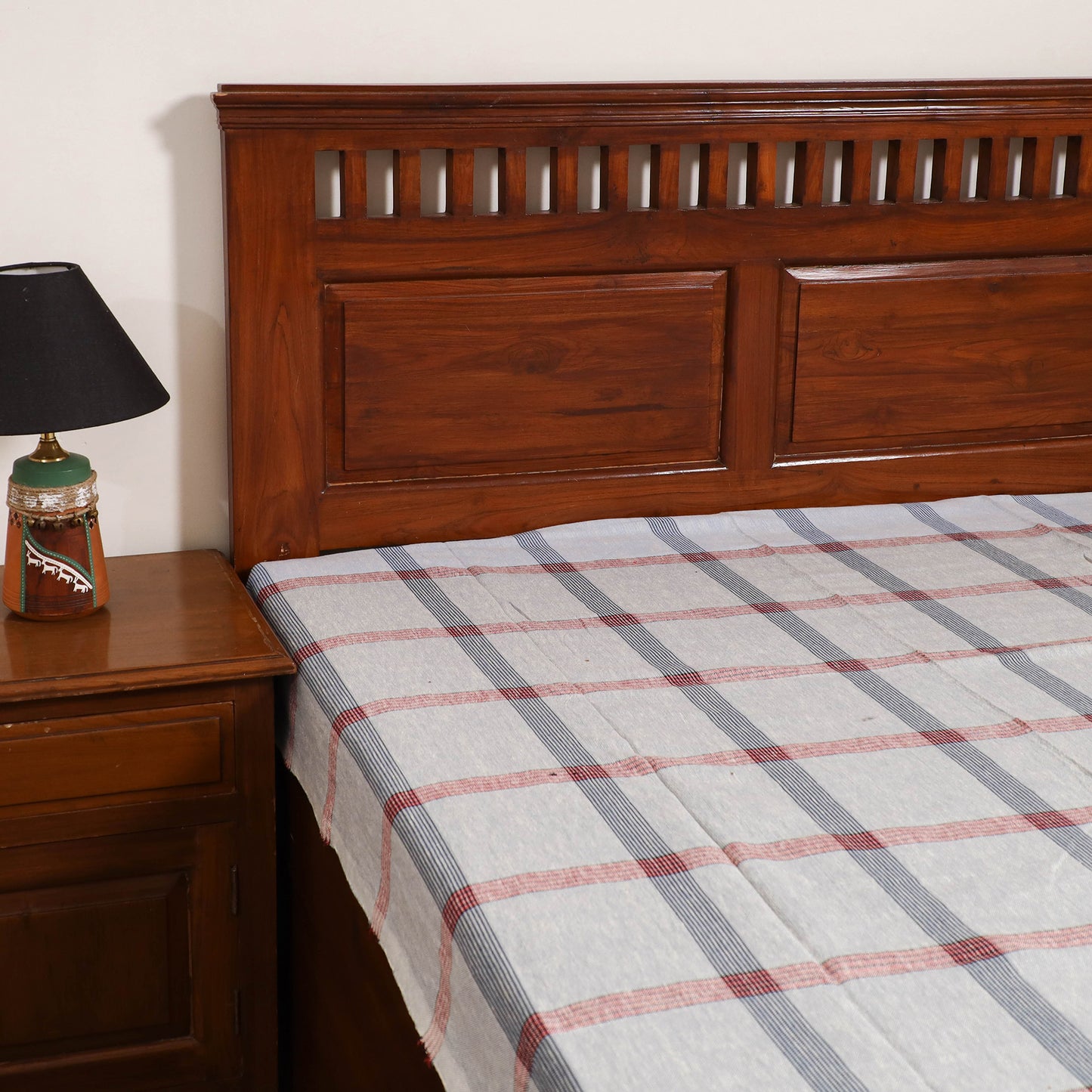 Handloom Cotton Single Bedsheet (90 x 60 in) 251