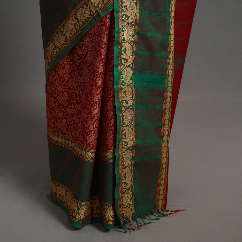 Red - Kanchipuram Weaves Cotton Saree with Thread Border 54