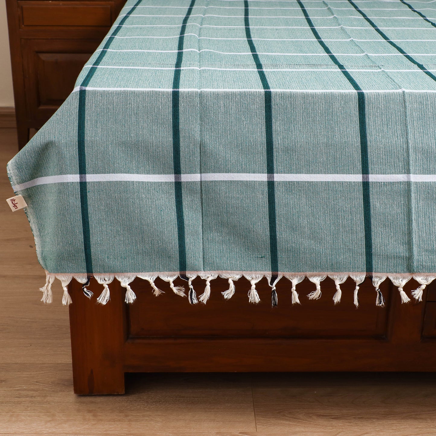 Handloom Cotton Single Bedsheet (90 x 60 in) 255