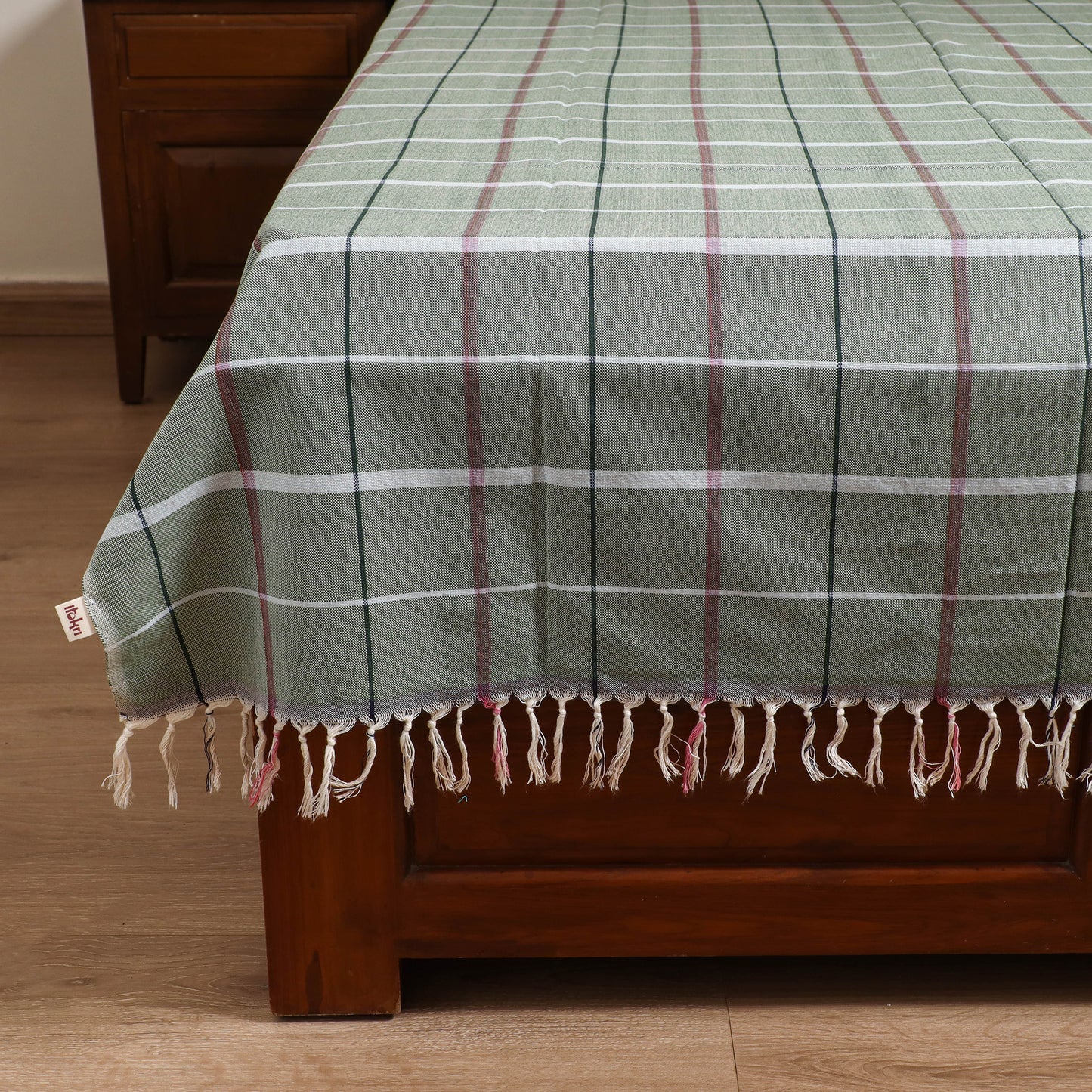 Handloom Cotton Single Bedsheet (90 x 60 in) 256