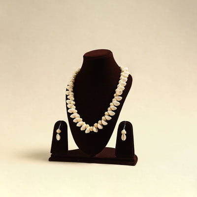 Handcrafted Thread Beads Shell Work Necklace Set 04