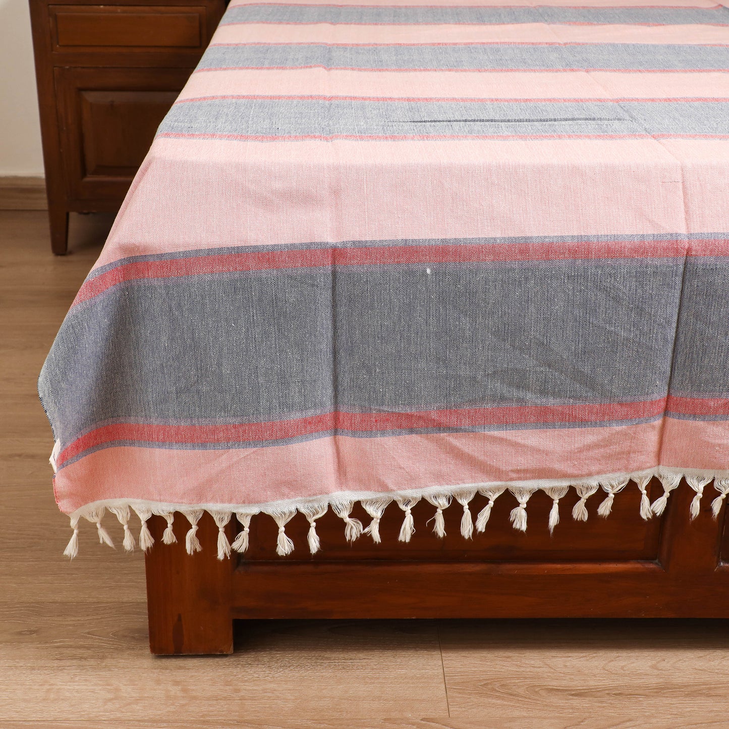 Handloom Cotton Single Bedsheet (90 x 60 in) 275