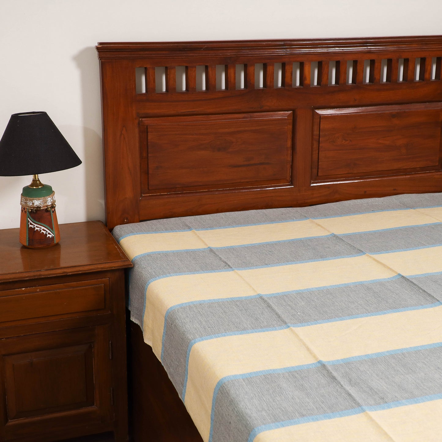 Handloom Cotton Single Bedsheet (90 x 60 in) 277