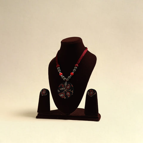 Handcrafted Wooden Beads Fabart Necklace Set 37