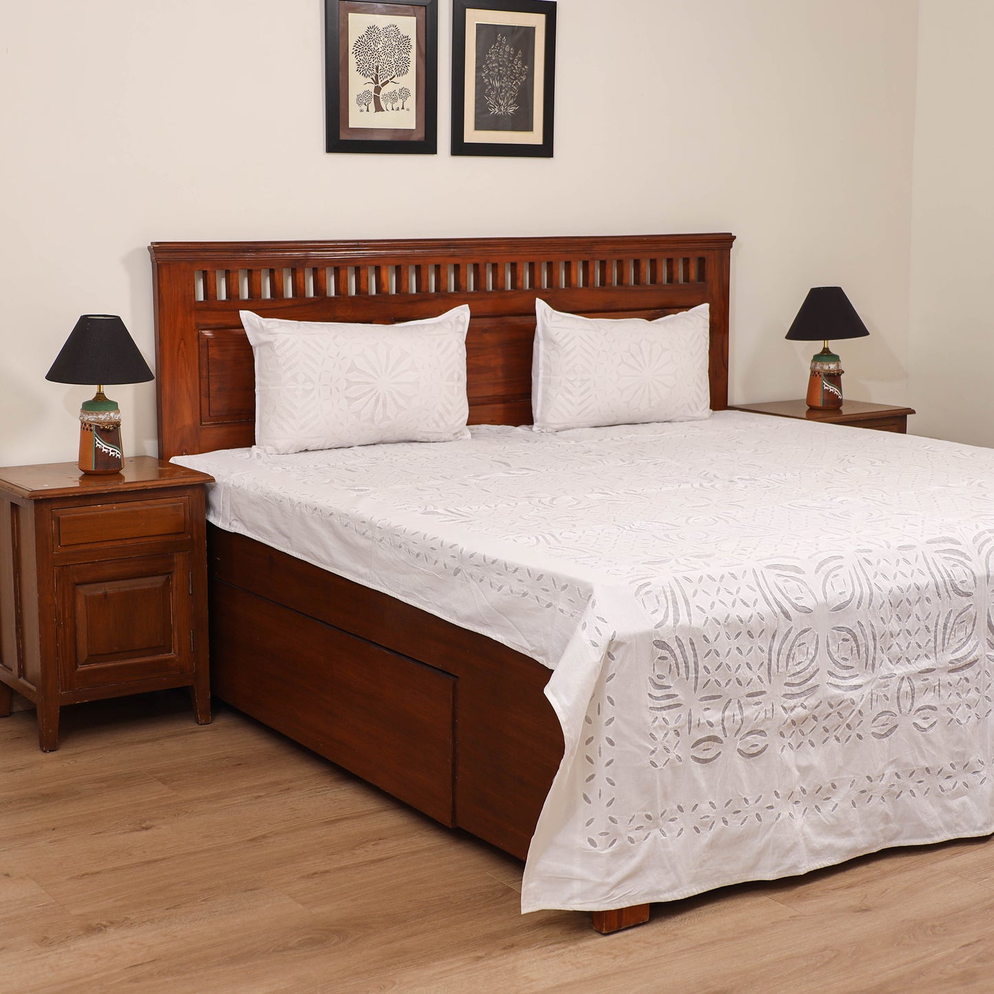 Barmer Applique Cutwork Cotton Double Bedsheet Set (108 x 90 in) 02