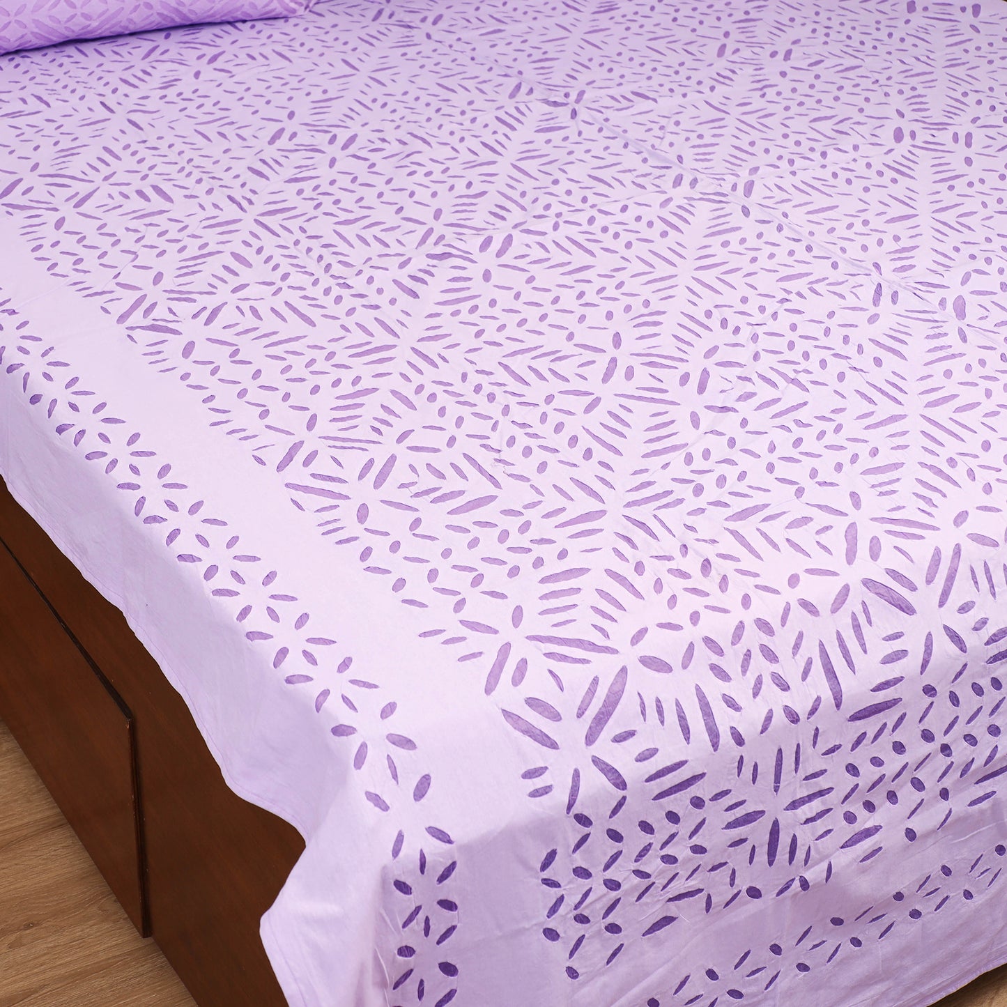Barmer Applique Cutwork Cotton Double Bedsheet Set (108 x 90 in) 03