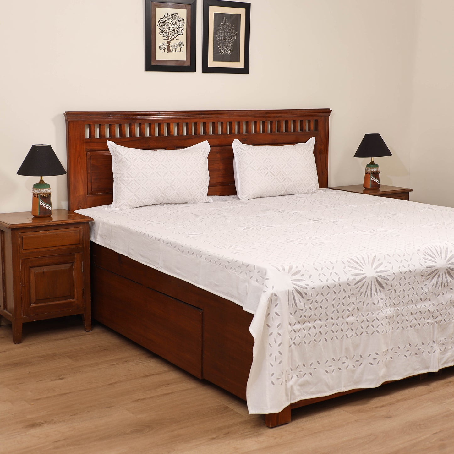 Barmer Applique Cutwork Cotton Double Bedsheet Set (108 x 90 in) 04