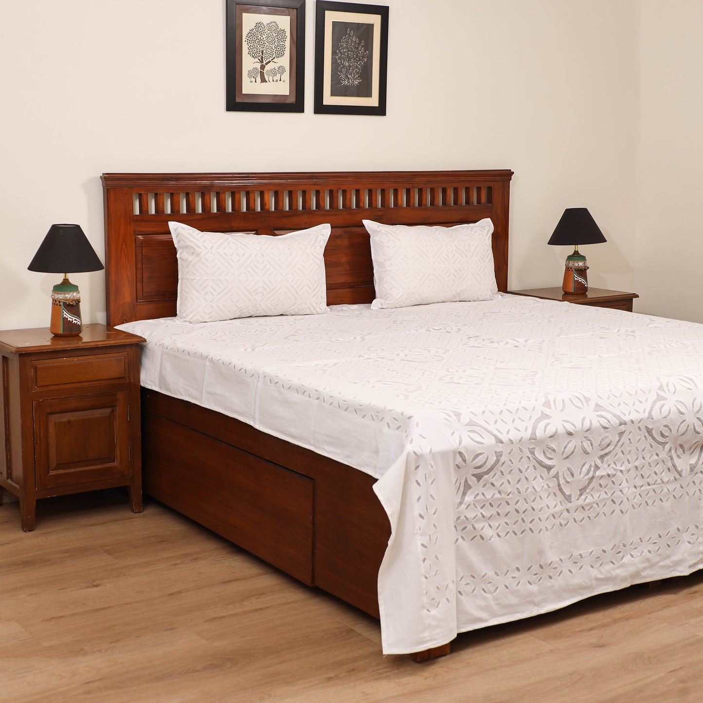 Barmer Applique Cutwork Cotton Double Bedsheet Set (108 x 90 in) 06