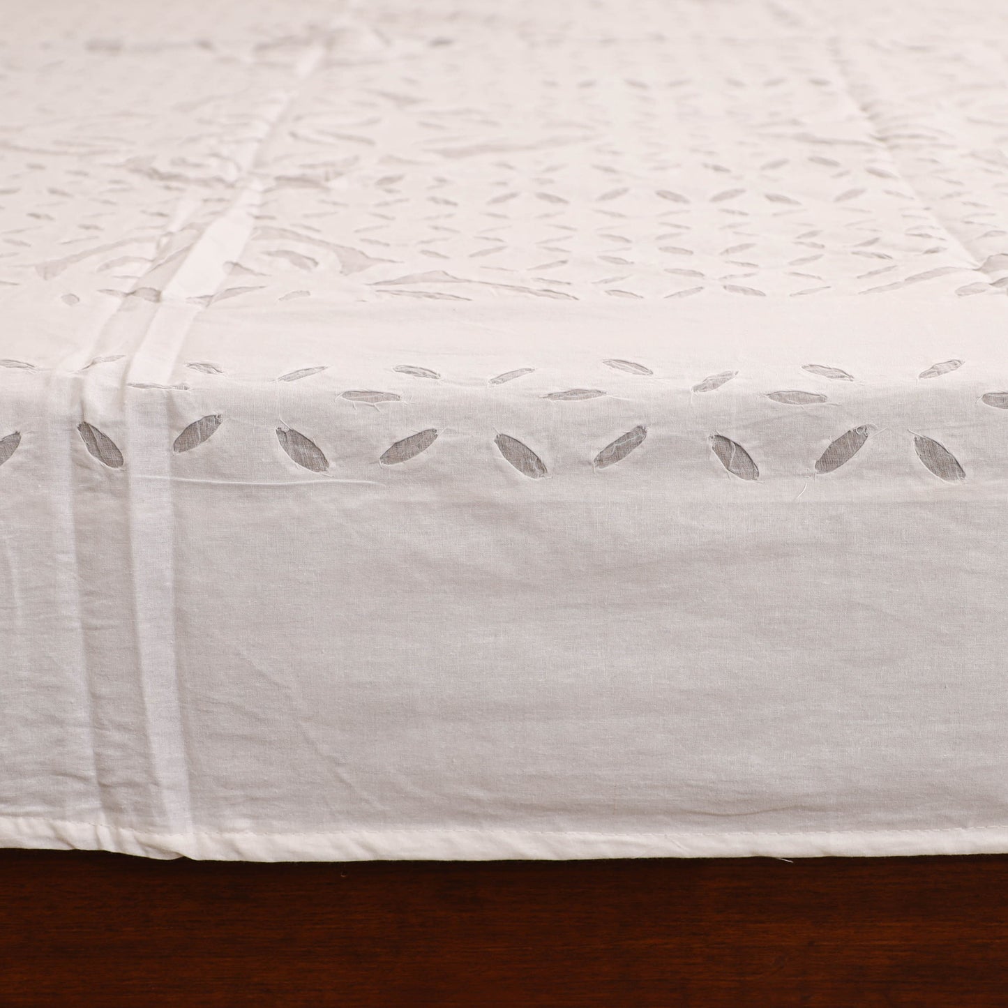 Barmer Applique Cutwork Cotton Double Bedsheet Set (108 x 90 in) 06