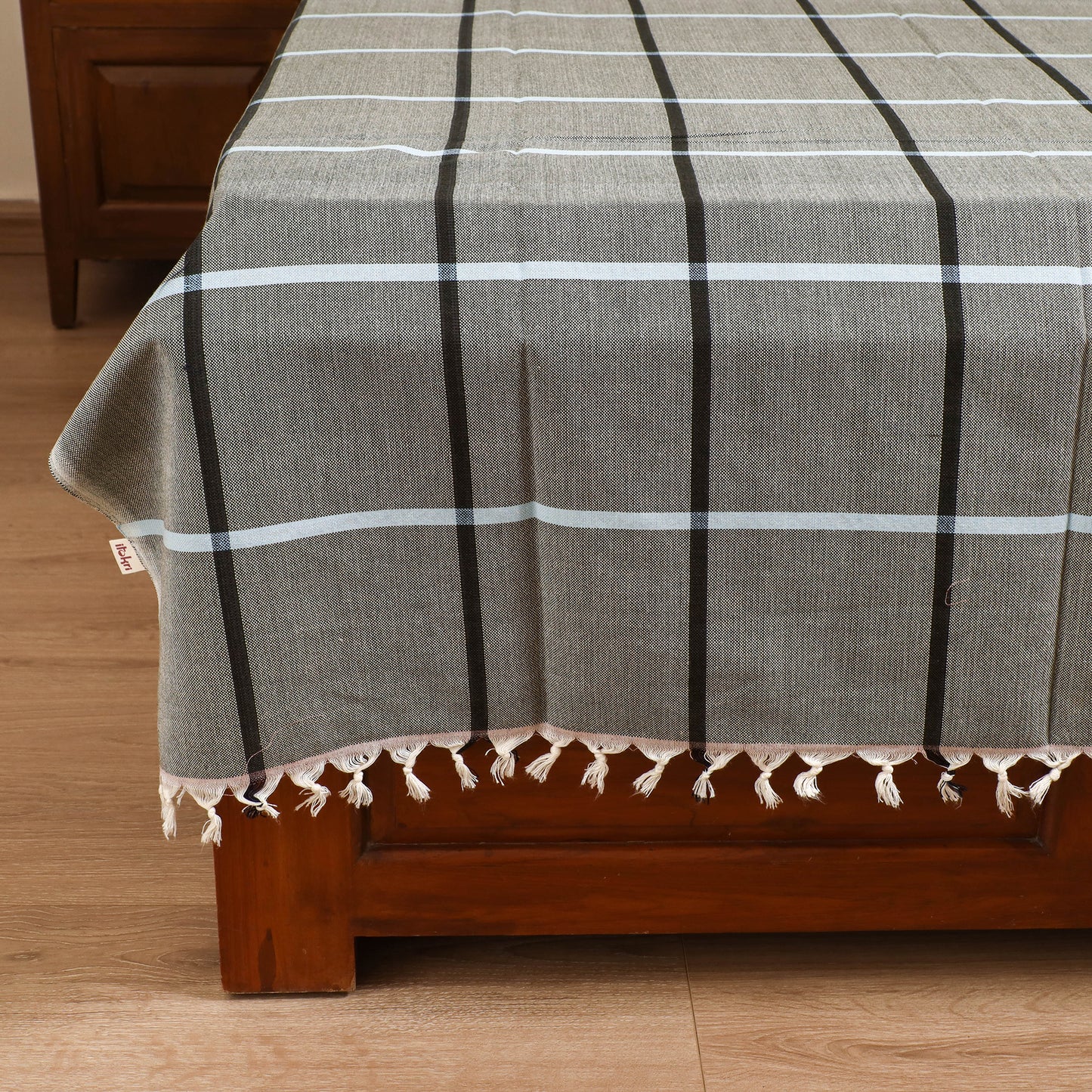 Handloom Cotton Single Bedsheet (90 x 60 in) 298