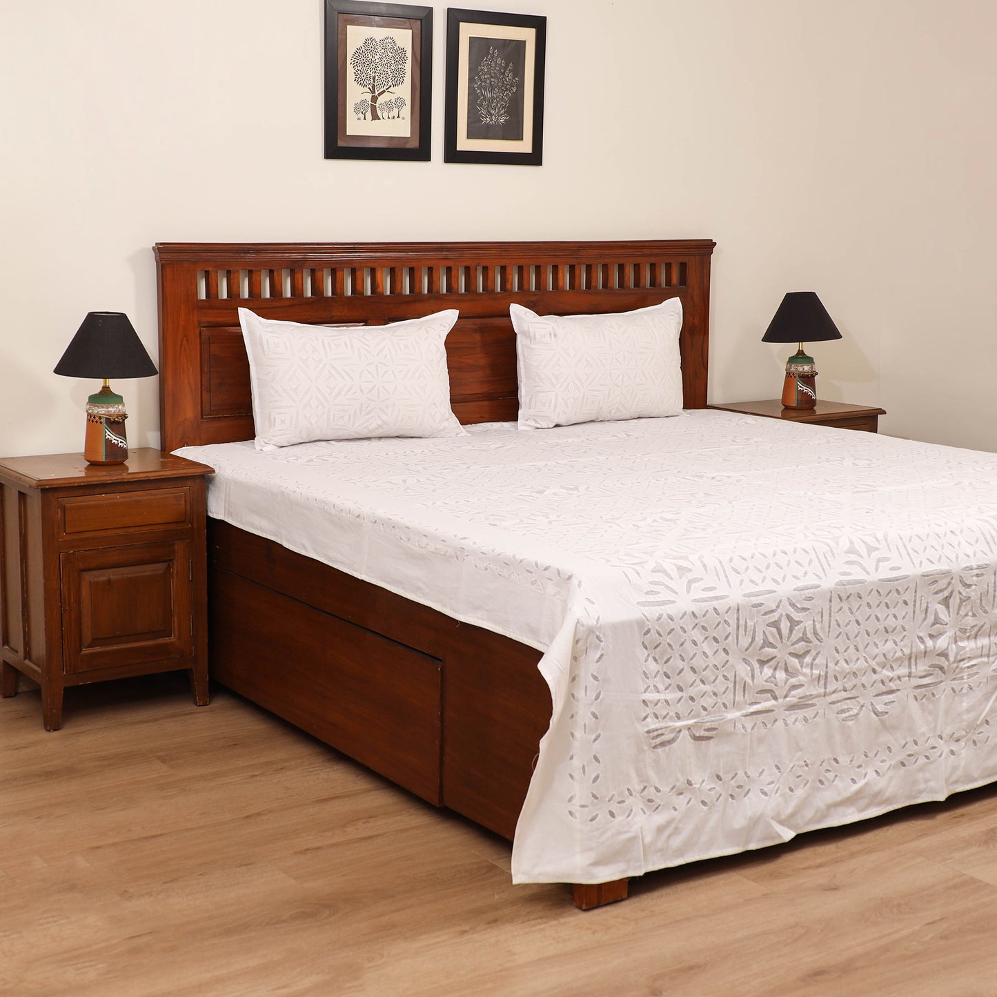 Barmer Applique Cutwork Cotton Double Bedsheet Set (108 x 90 in) 16