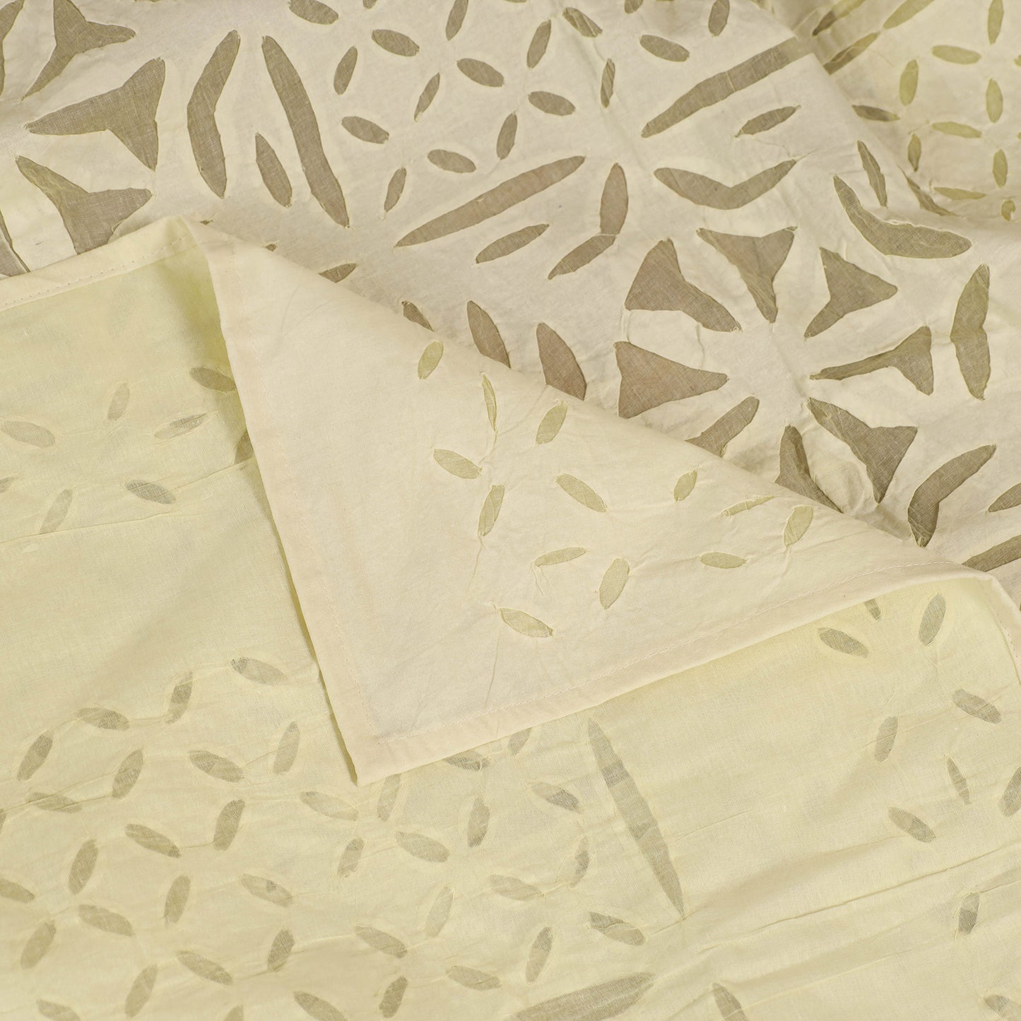 Barmer Applique Cutwork Cotton Single Bedsheet (90 x 60 in) 18