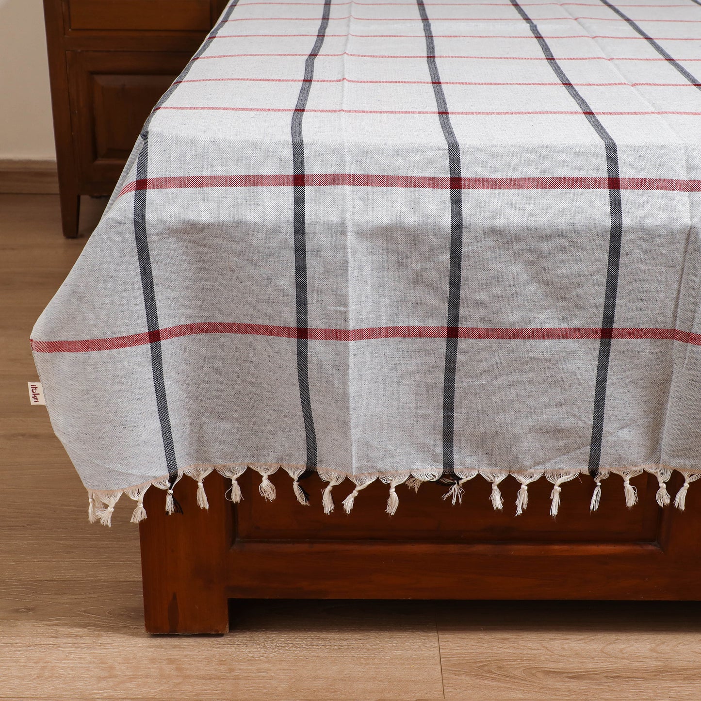 Handloom Cotton Single Bedsheet (90 x 60 in) 311