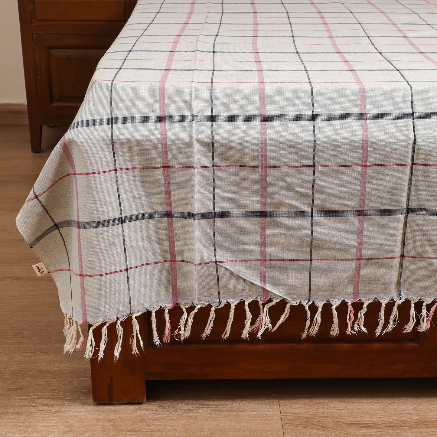 Handloom Cotton Single Bedsheet (90 x 60 in) 313
