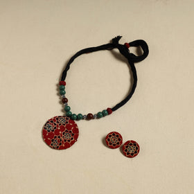 Handcrafted Wooden Beads Fabart Necklace Set 22