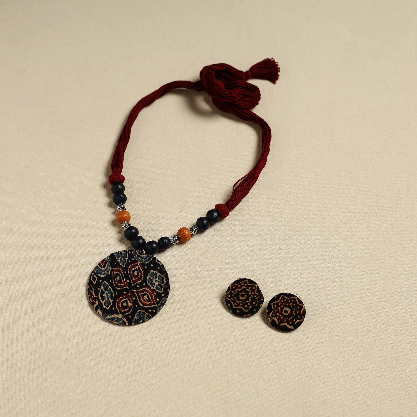 Handcrafted Wooden Beads Fabart Necklace Set 23