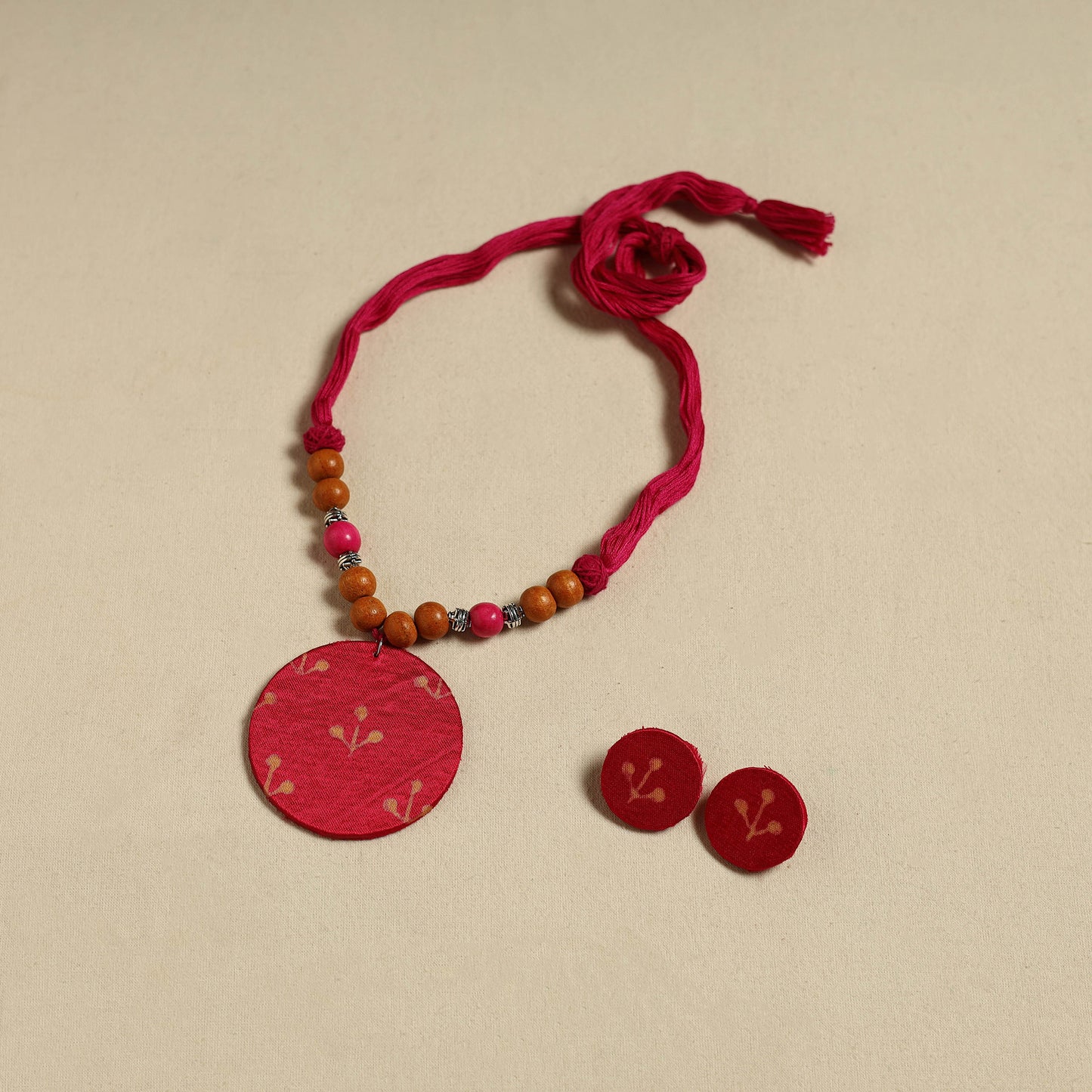 Handcrafted Wooden Beads Fabart Necklace Set 24