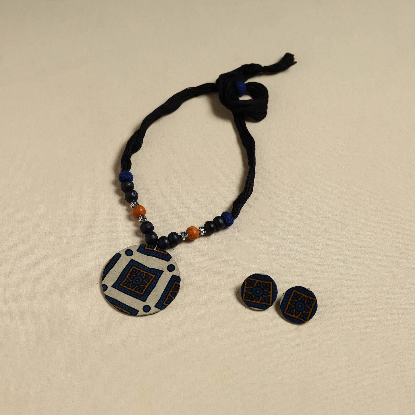 Handcrafted Wooden Beads Fabart Necklace Set 25