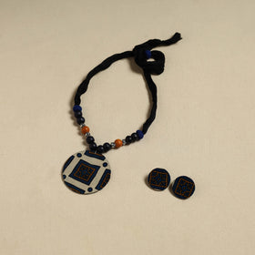 Handcrafted Wooden Beads Fabart Necklace Set 25