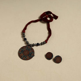 Handcrafted Wooden Beads Fabart Necklace Set 26