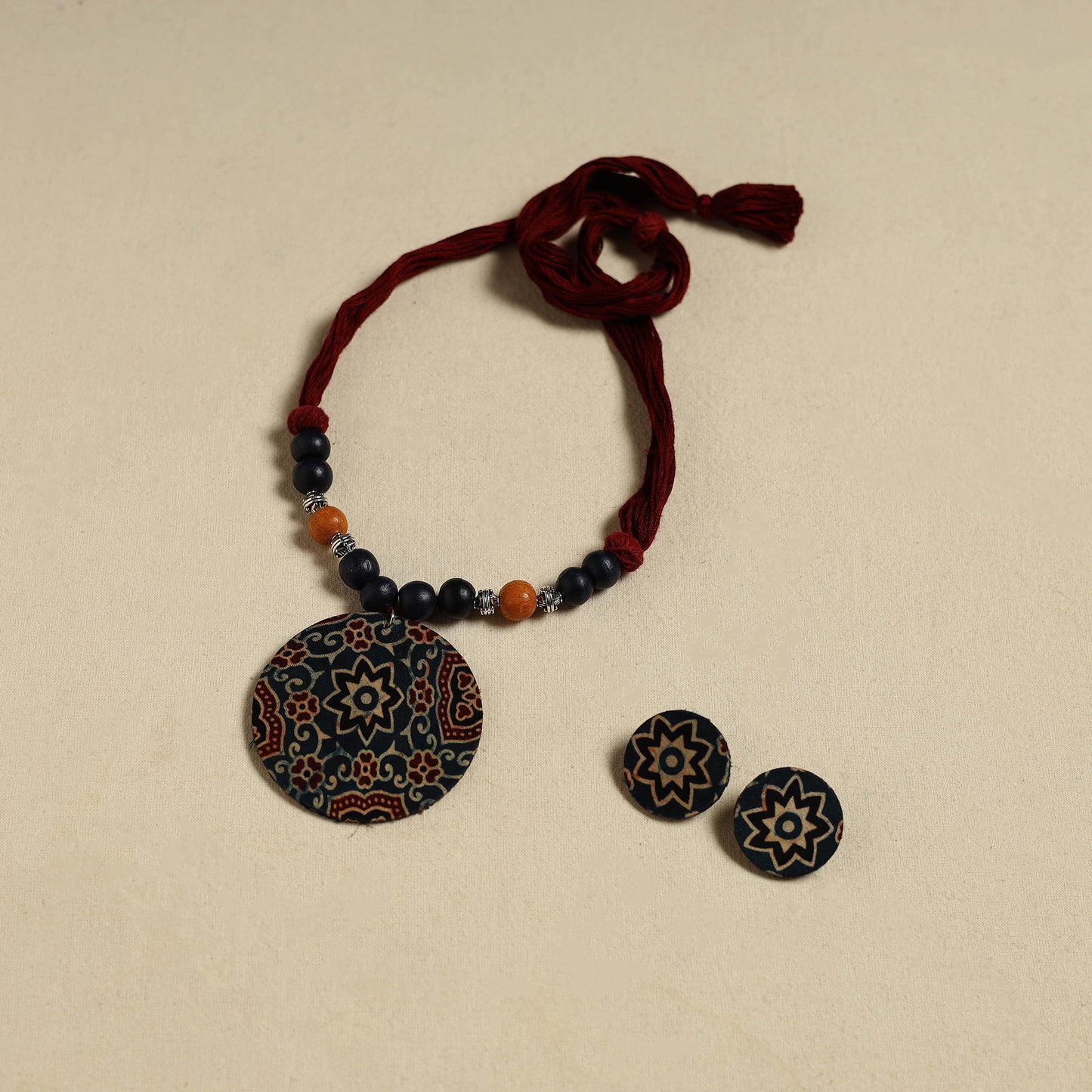 Handcrafted Wooden Beads Fabart Necklace Set 27