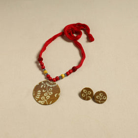 Handcrafted Wooden Beads Fabart Necklace Set 28