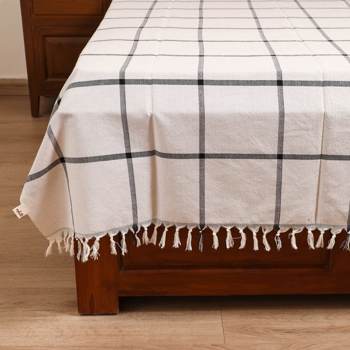 Handloom Cotton Single Bedsheet (90 x 60 in) 318