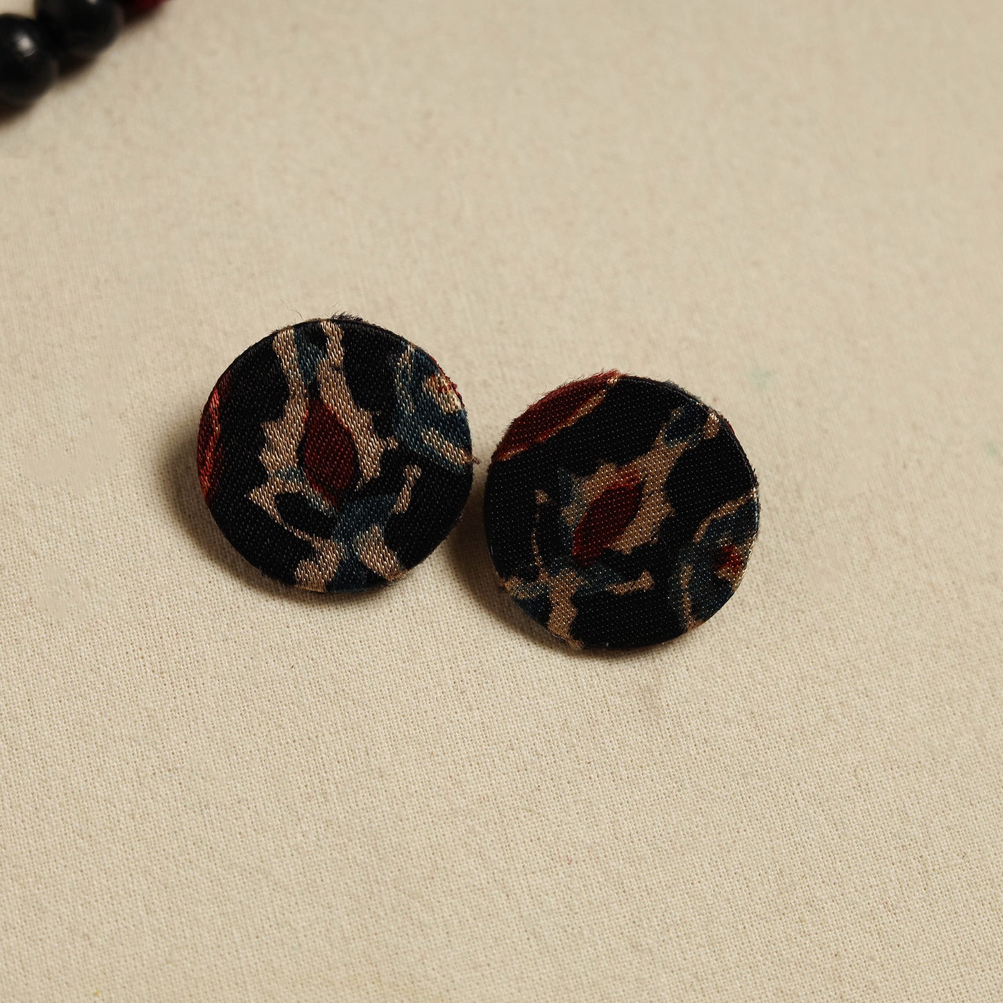 Handcrafted Wooden Beads Fabart Necklace Set 29
