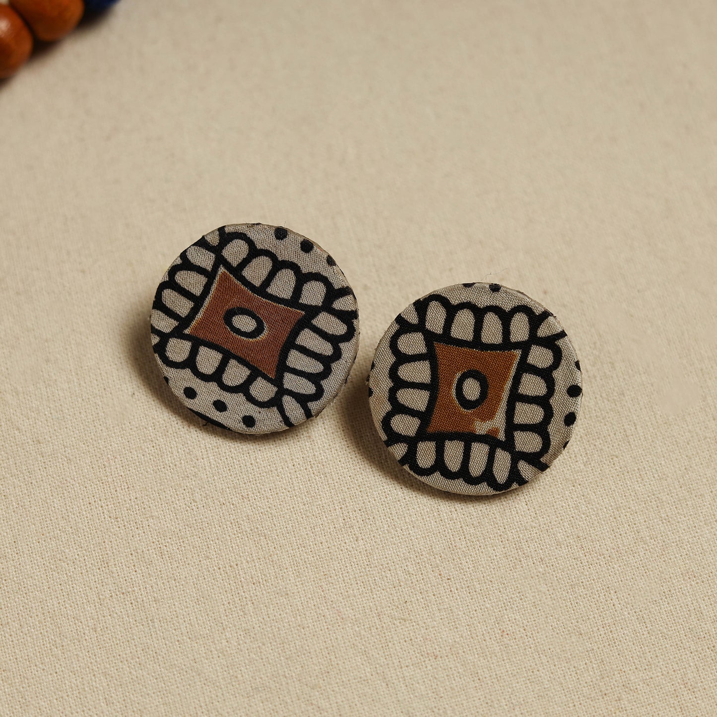 Handcrafted Wooden Beads Fabart Necklace Set 30