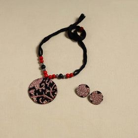 Handcrafted Wooden Beads Fabart Necklace Set 32