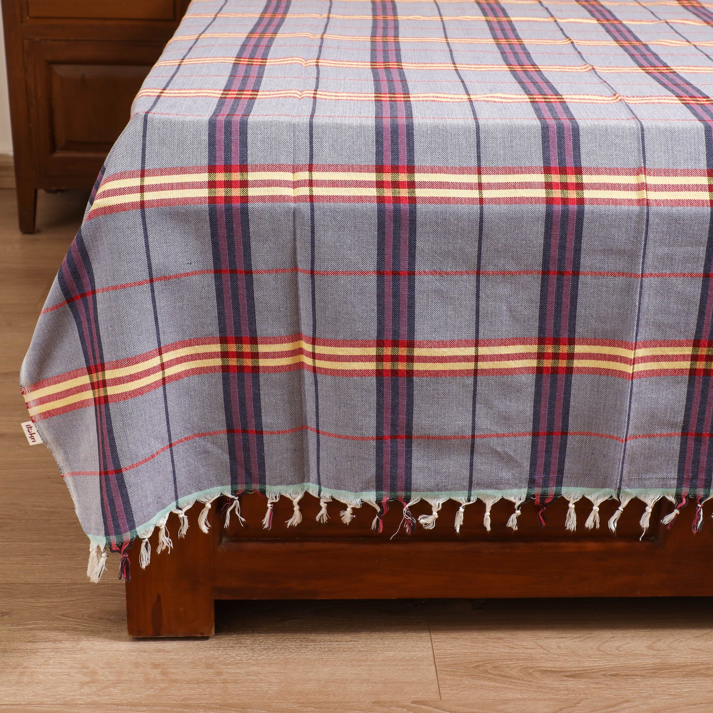 Handloom Cotton Single Bedsheet (90 x 60 in) 323