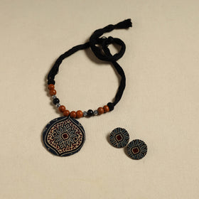 Handcrafted Wooden Beads Fabart Necklace Set 41