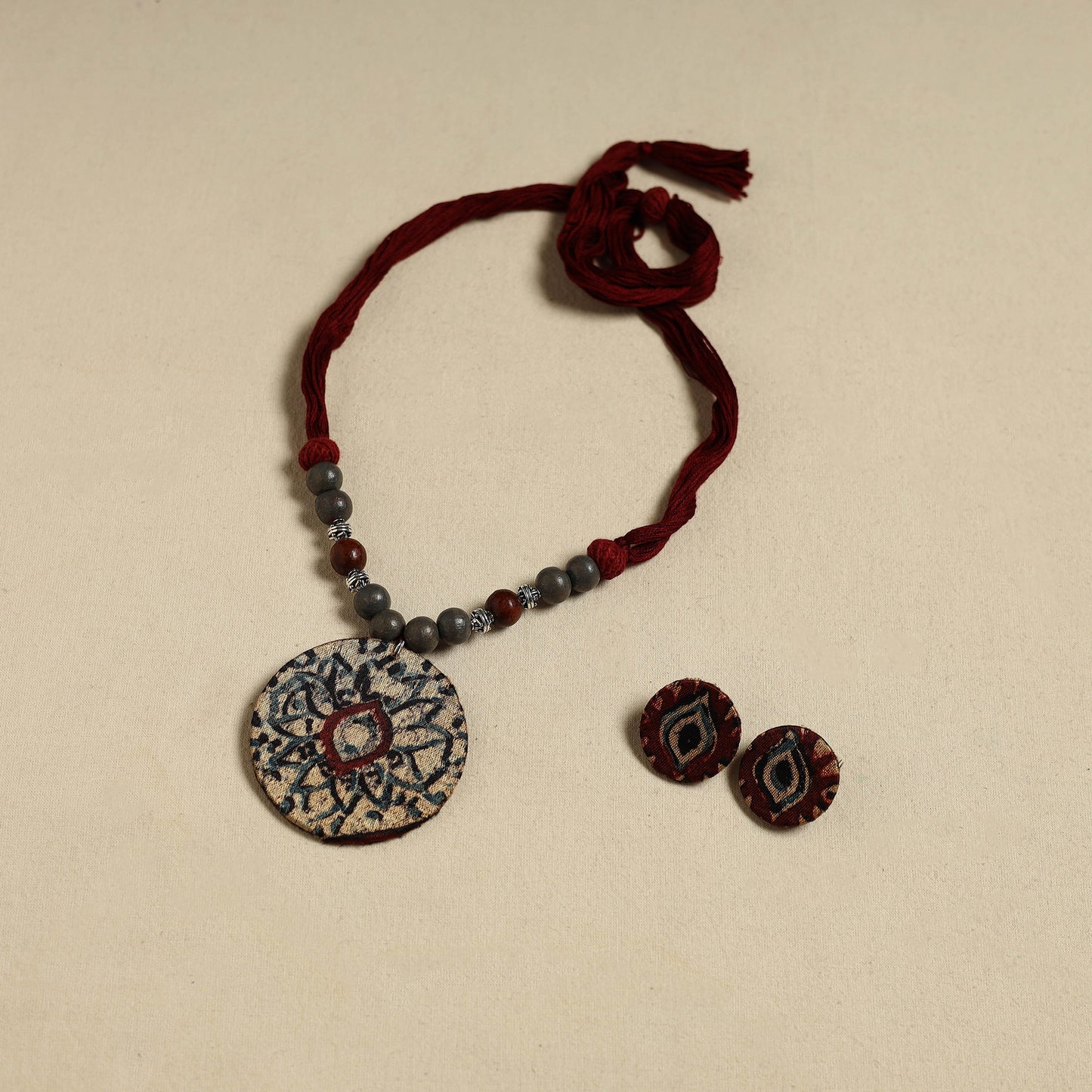 Handcrafted Wooden Beads Fabart Necklace Set 43