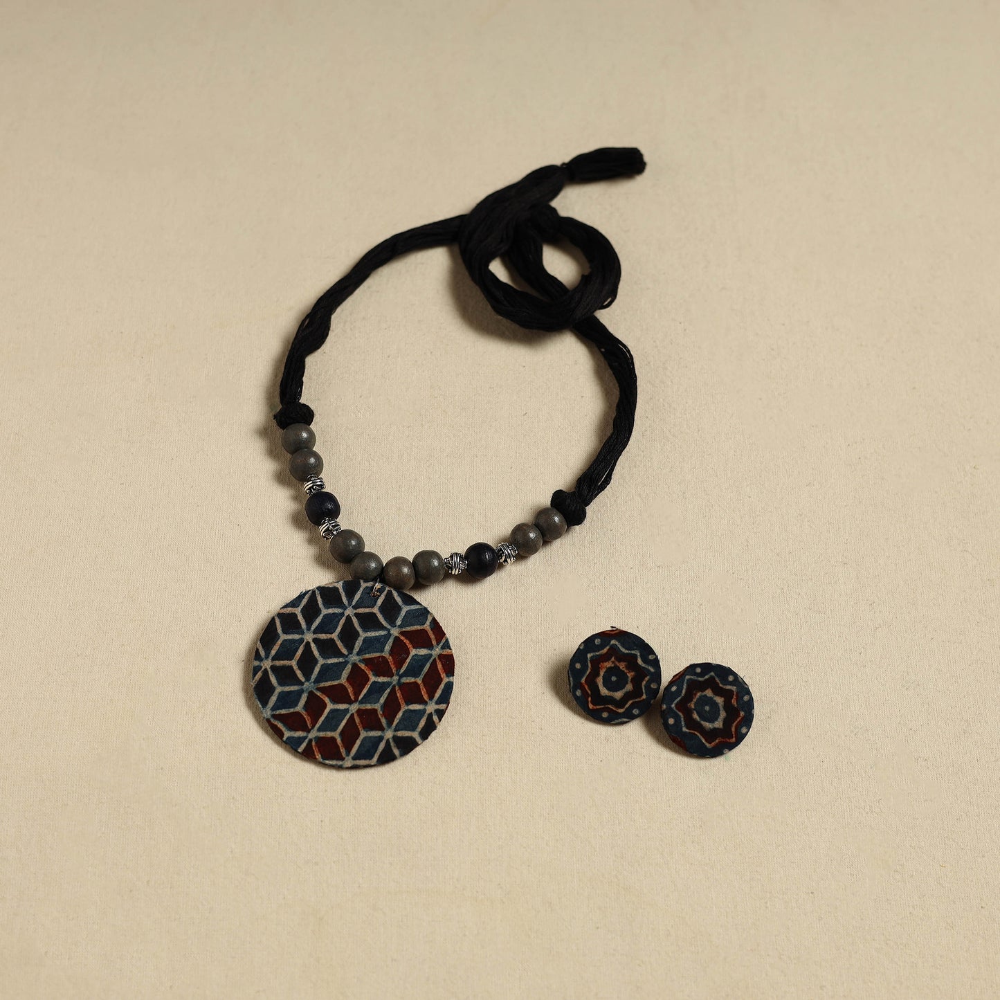 Handcrafted Wooden Beads Fabart Necklace Set 46