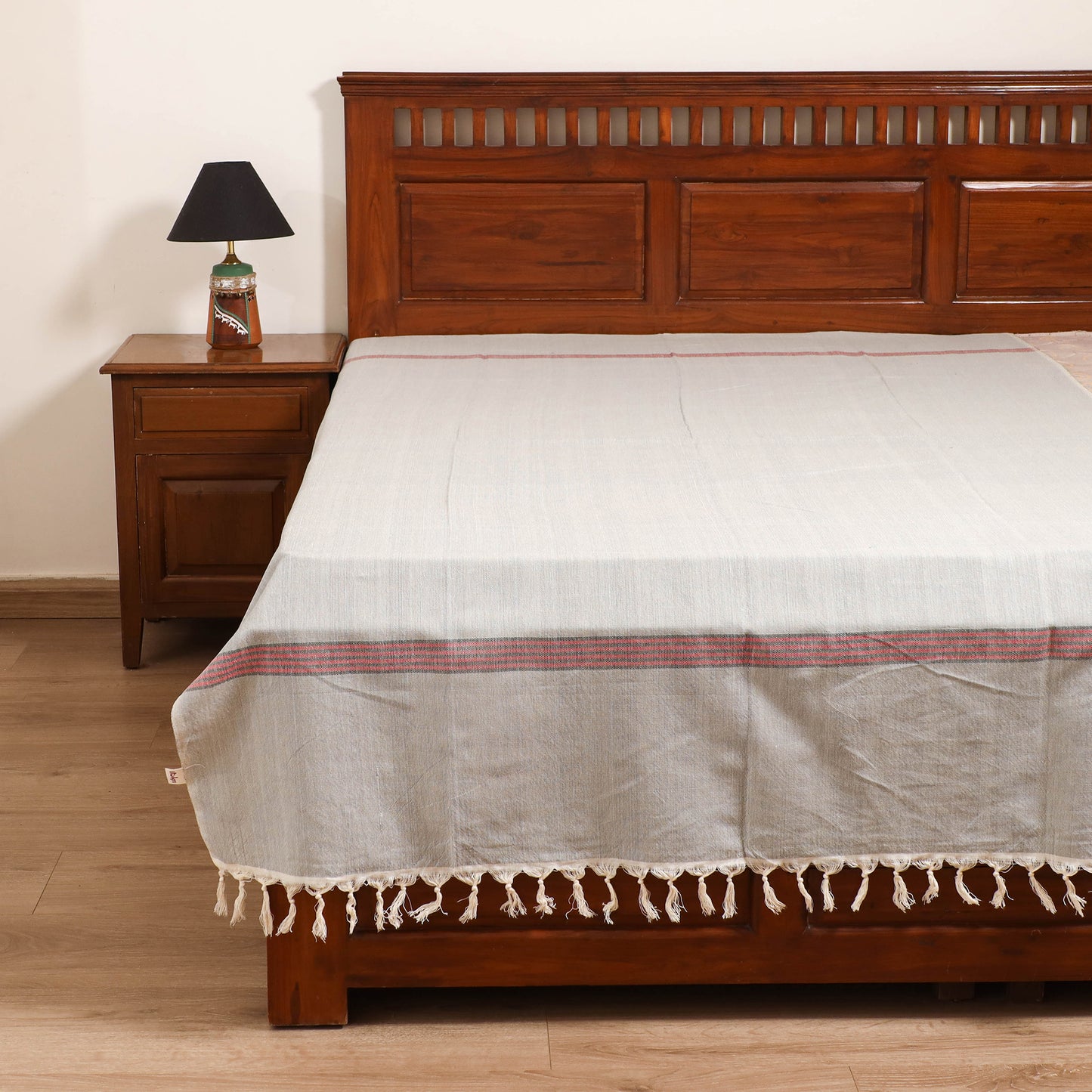 Handloom Cotton Single Bedsheet (90 x 60 in) 328