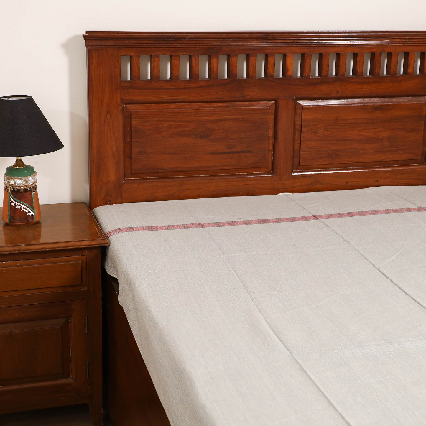 Handloom Cotton Single Bedsheet (90 x 60 in) 328