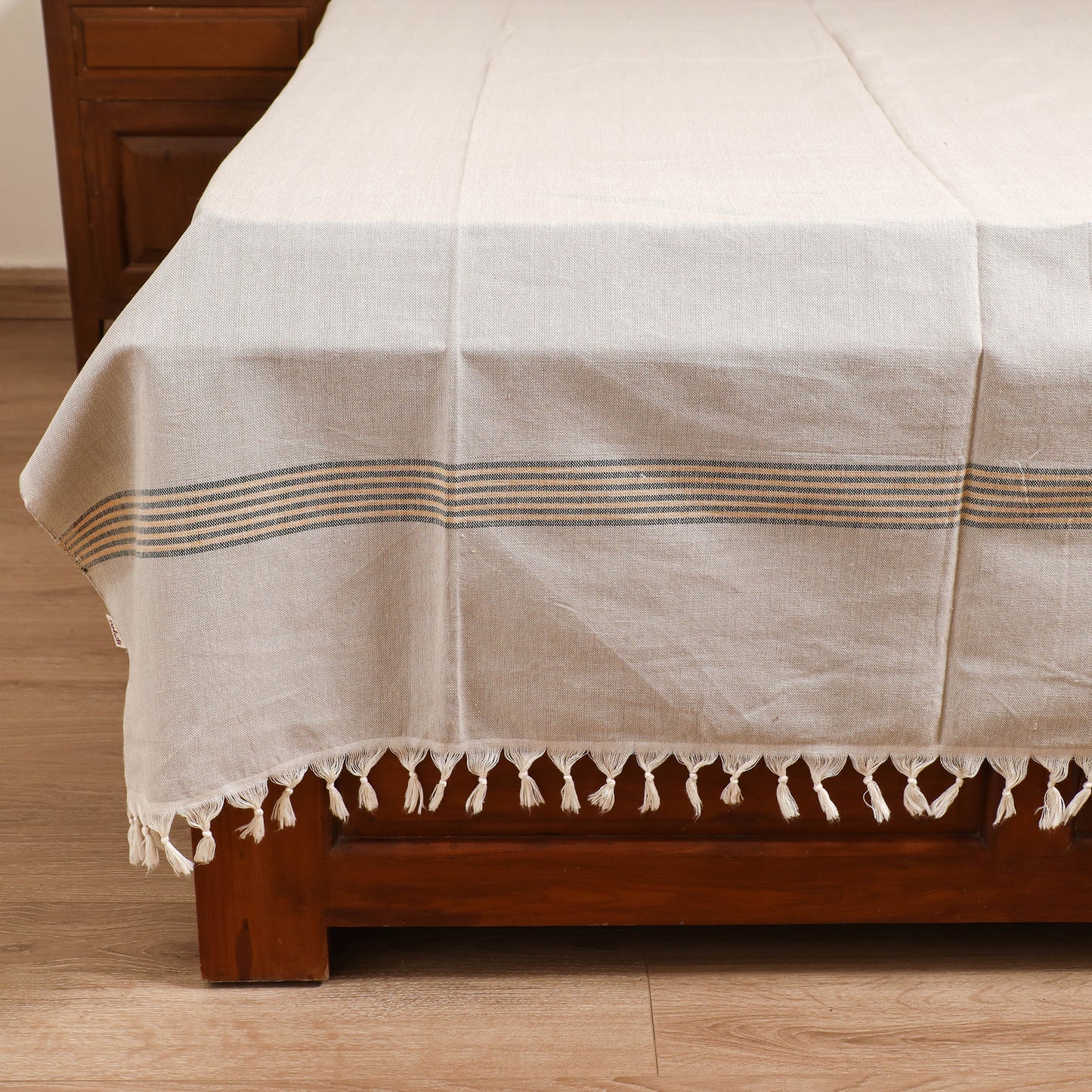 Handloom Cotton Single Bedsheet (90 x 60 in) 331