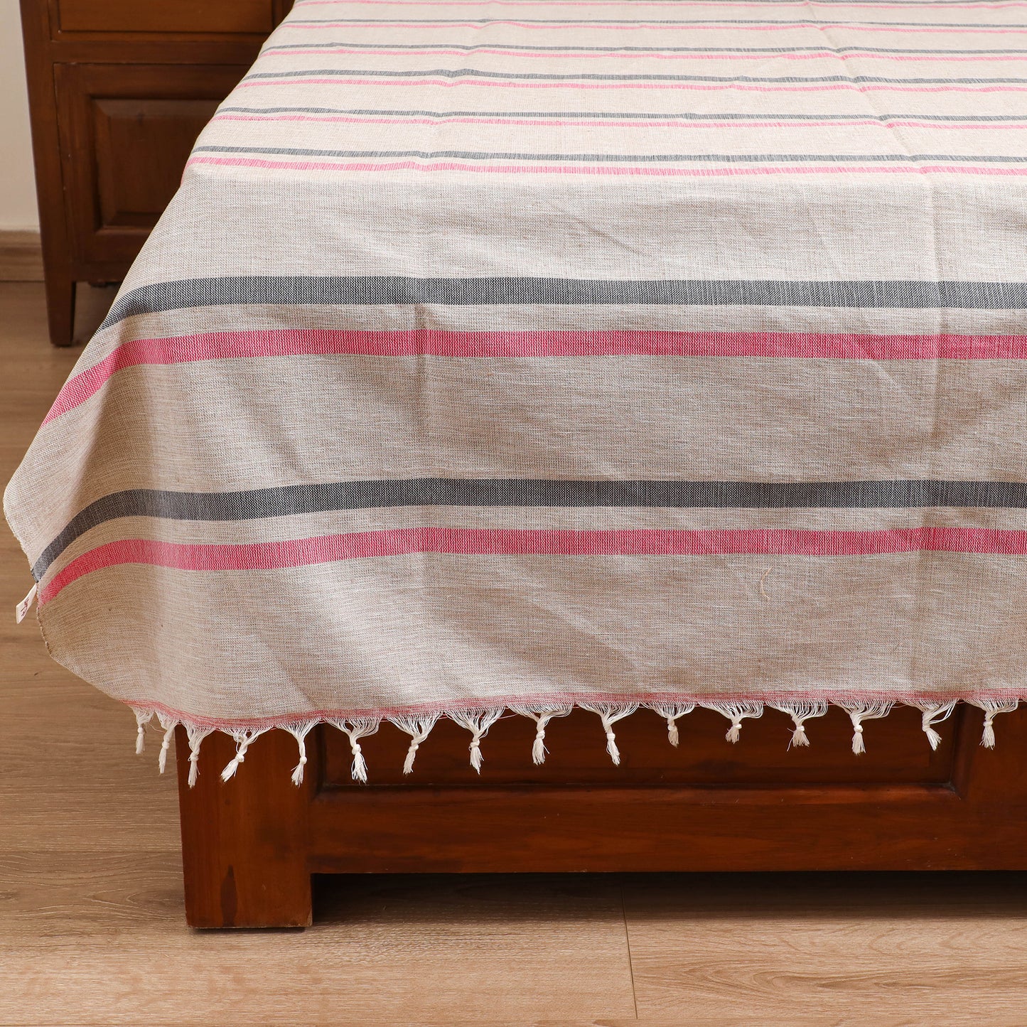 Handloom Cotton Single Bedsheet (90 x 60 in) 337